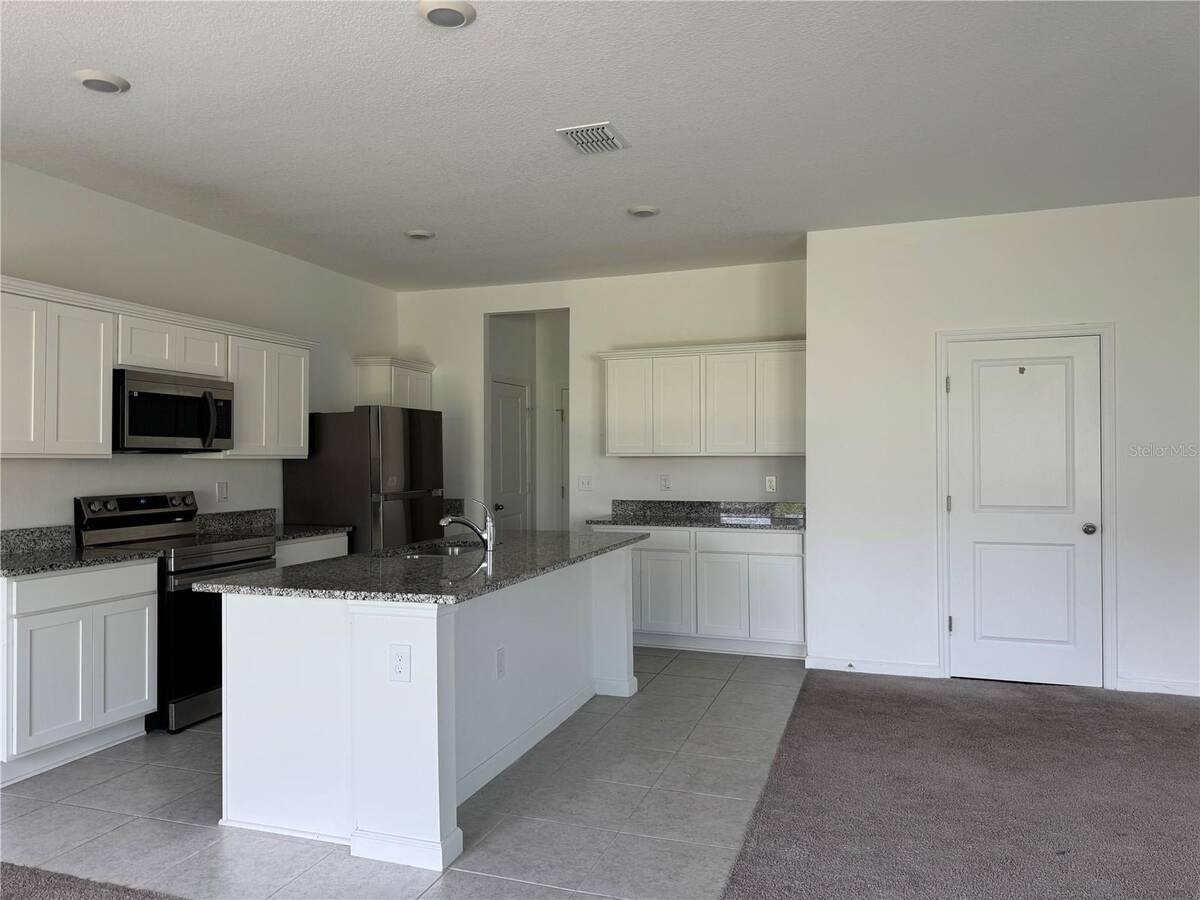 2669 Buttercup Ave – photo 3