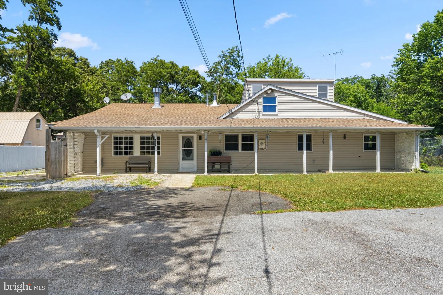 8304 Dangerfield Pl – photo 2