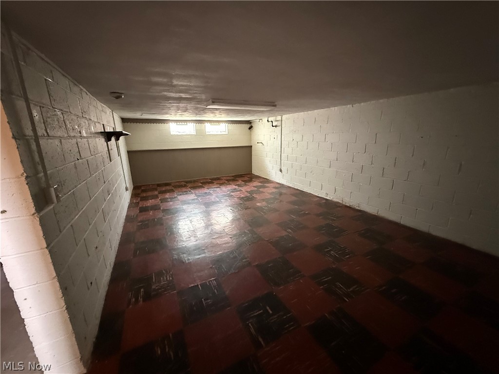 16223 Bardbury Ave – photo 3