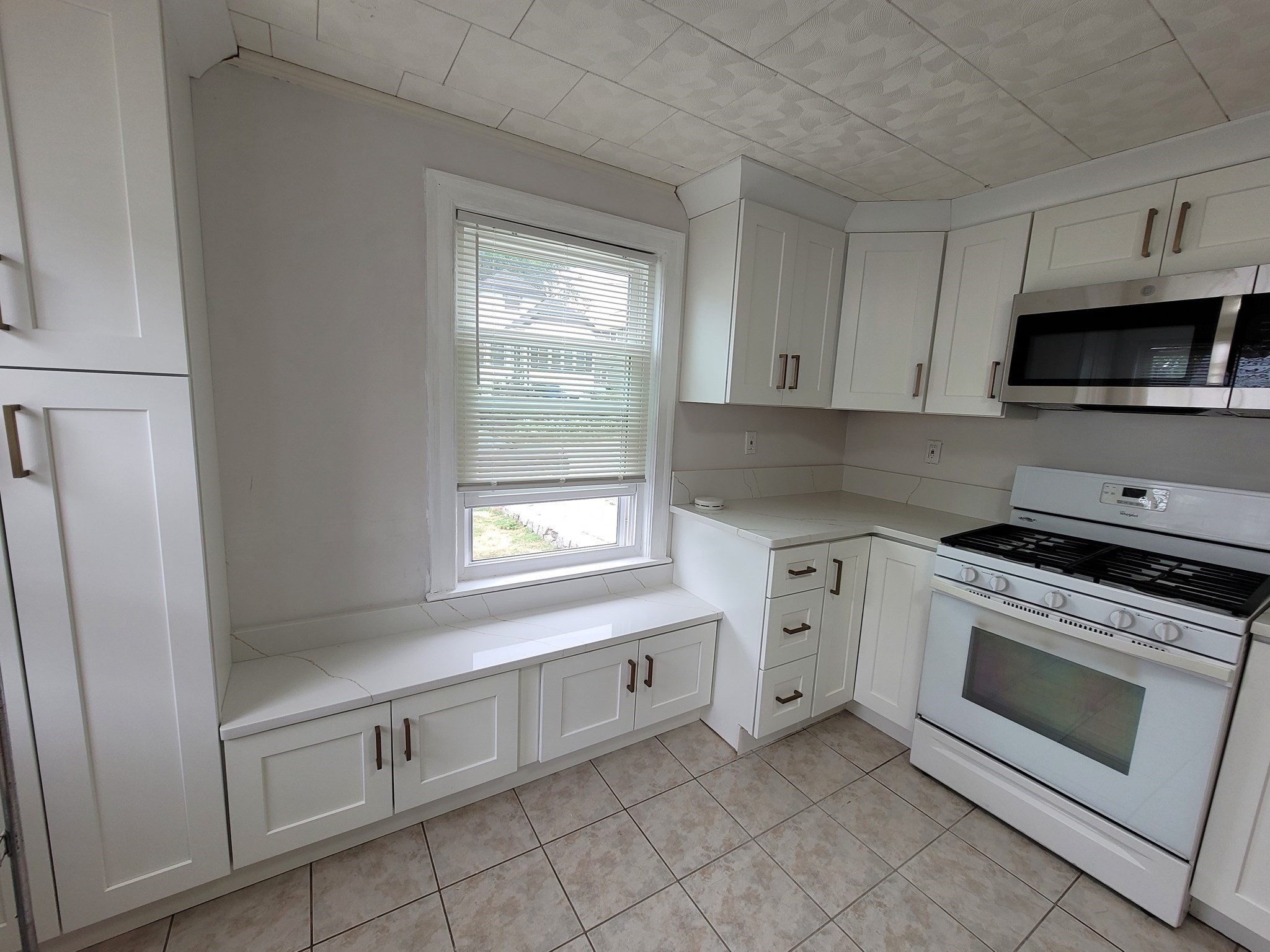 15 Governor Rd – photo 3