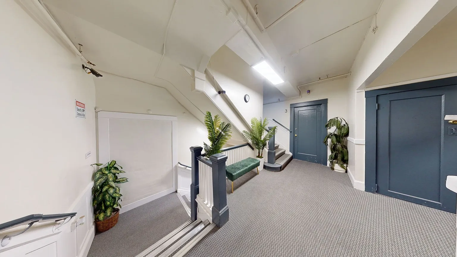 Singles rooms on Shattuck Ave, near UC Campus! Free Wi-Fi on Shattuck Ave! – photo 3