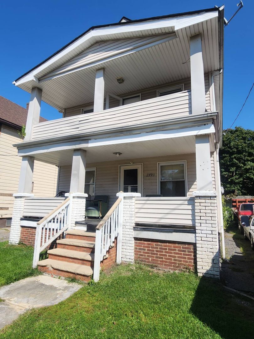 2793 E 125th St unit Upper – photo 1