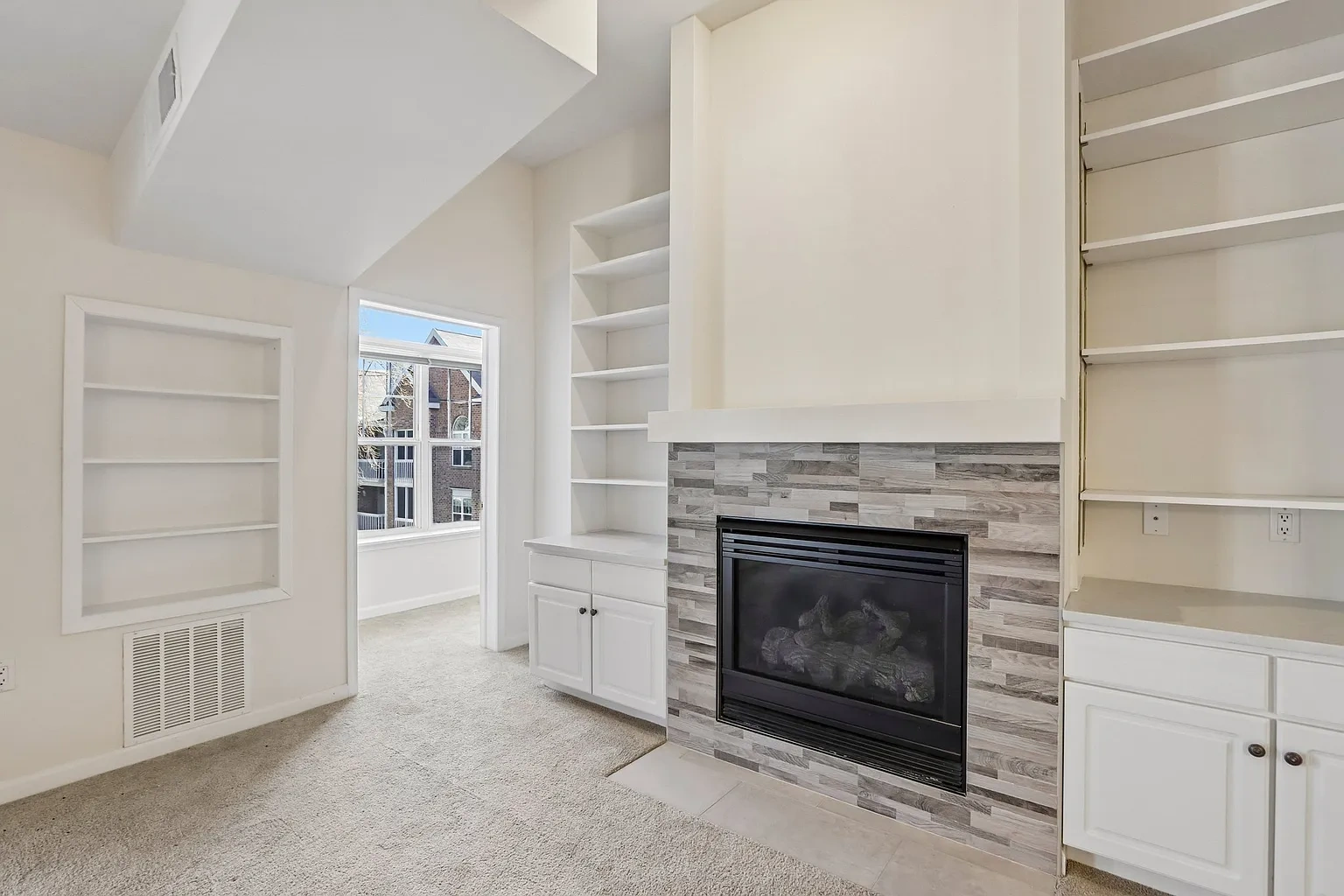Yorktown Estates Apartments – photo 5