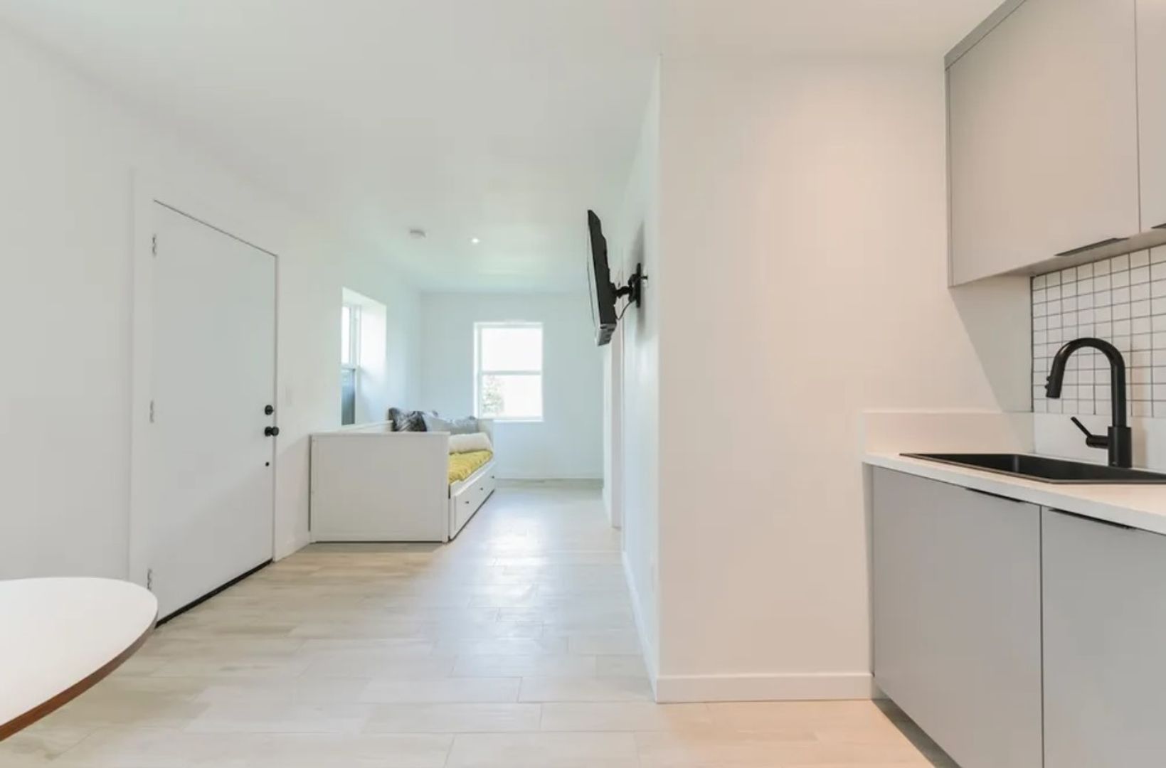715 S 3rd St unit Apt 7 – photo 4