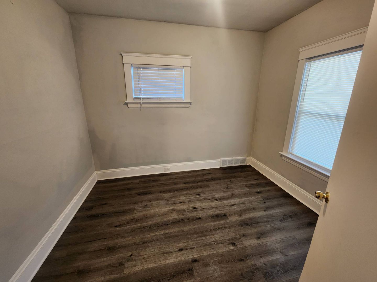 2762 E 120th St unit Unit 1 – photo 4