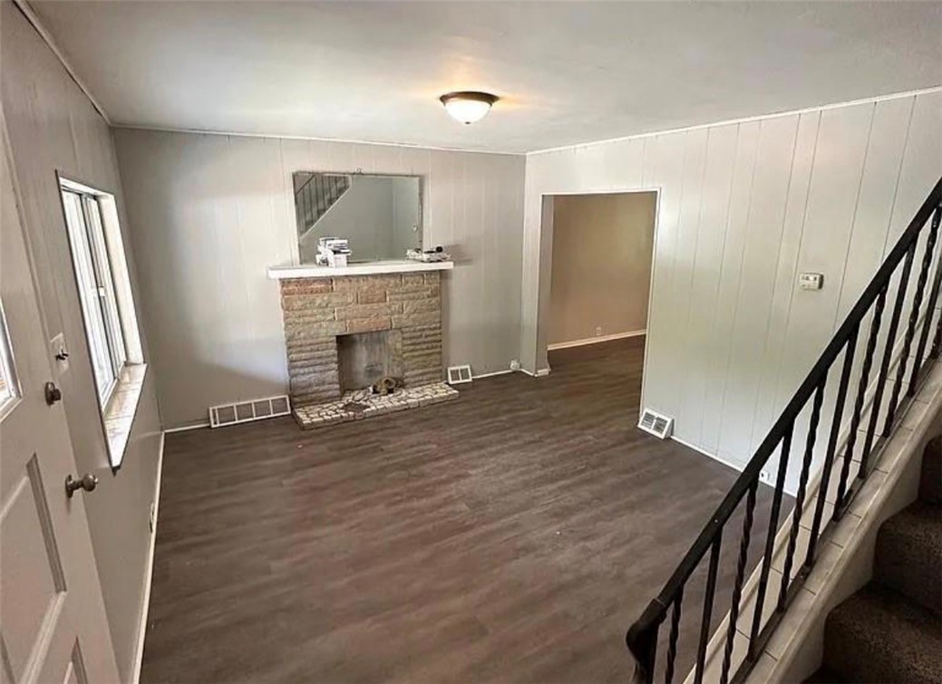 811 Sebring Ave – photo 2
