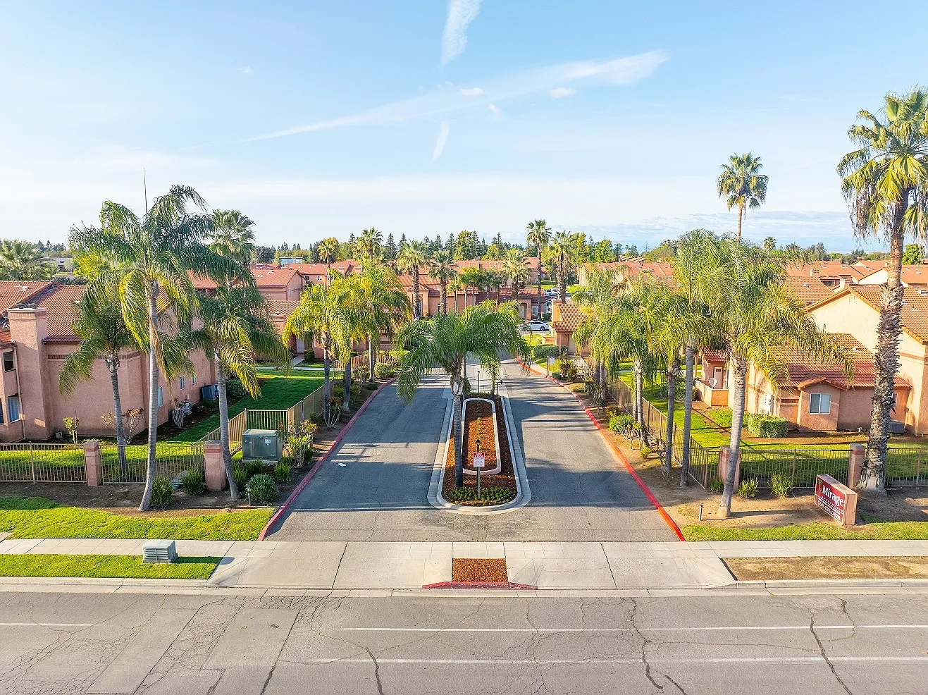 Mirage Apartments – photo 5