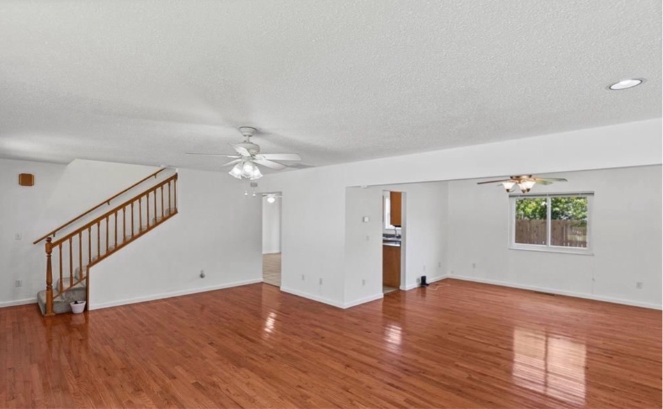 935 Natasha Cir – photo 2