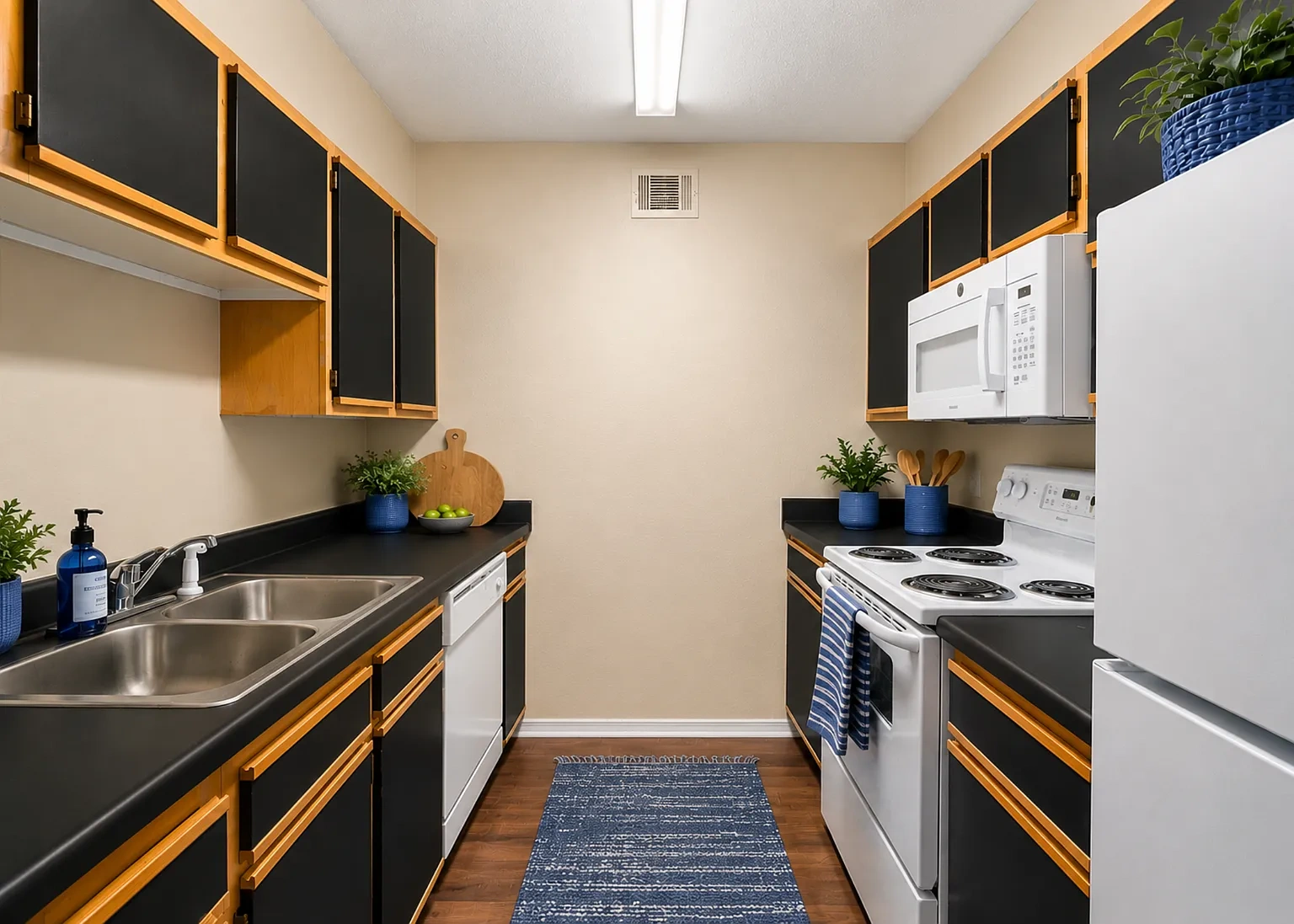 Mountain View Apartments – photo 3