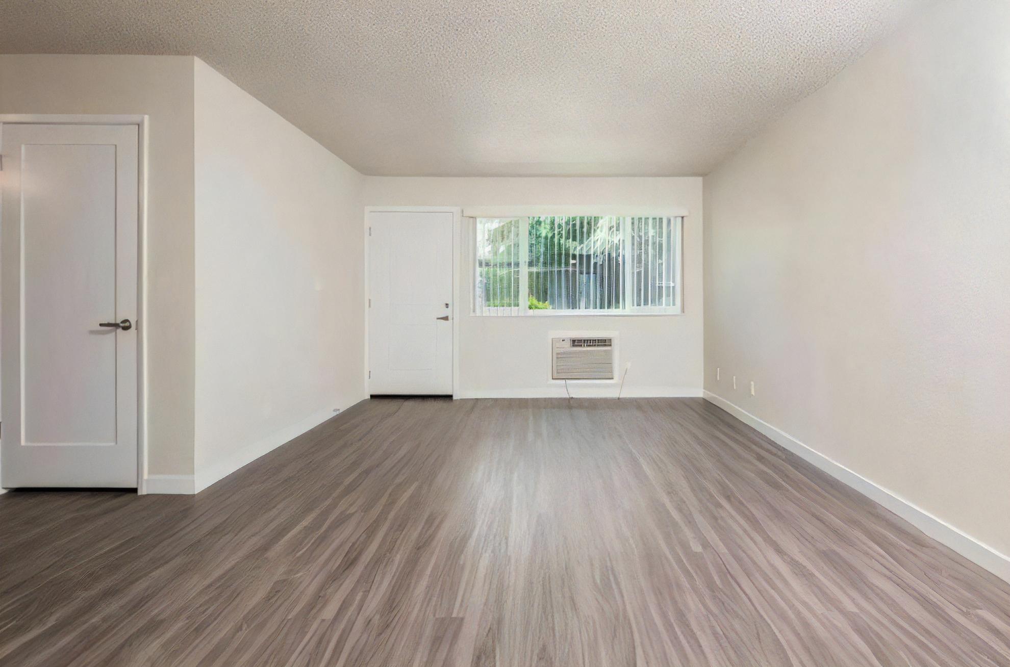 794 Button Ave – photo 5