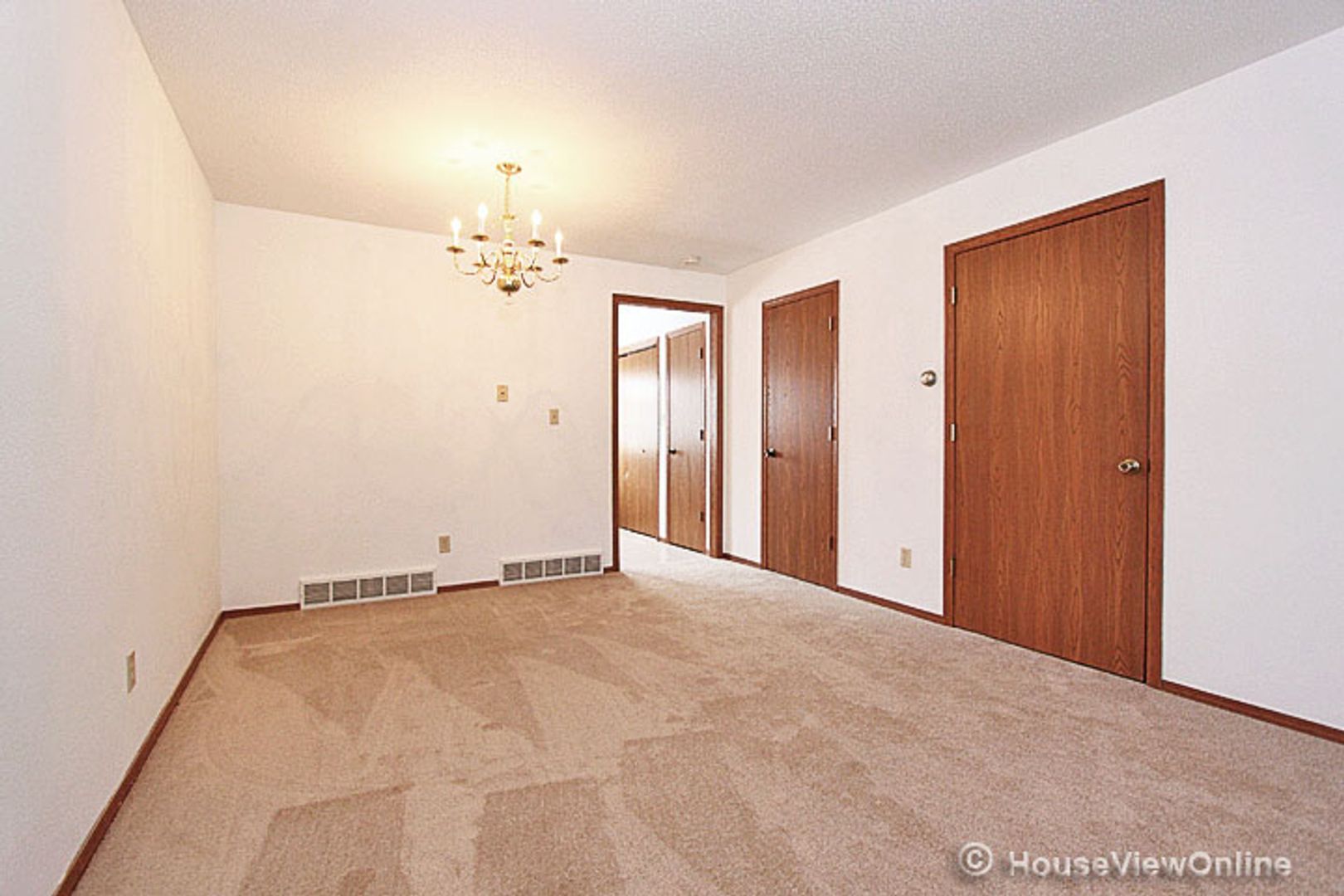 1413 Brookshire Rd unit 7 – photo 3