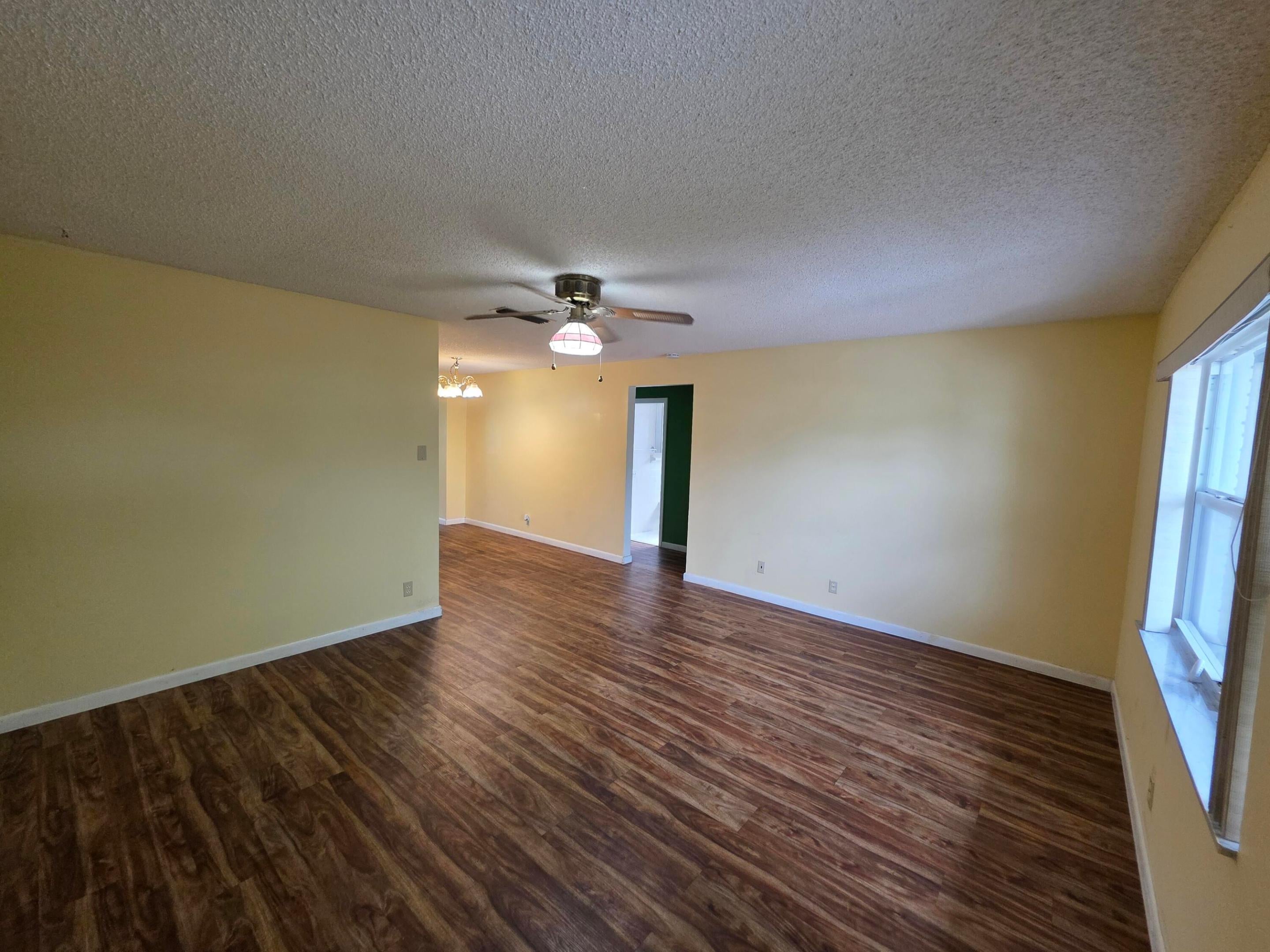 7195 NW 9th Ct – photo 4