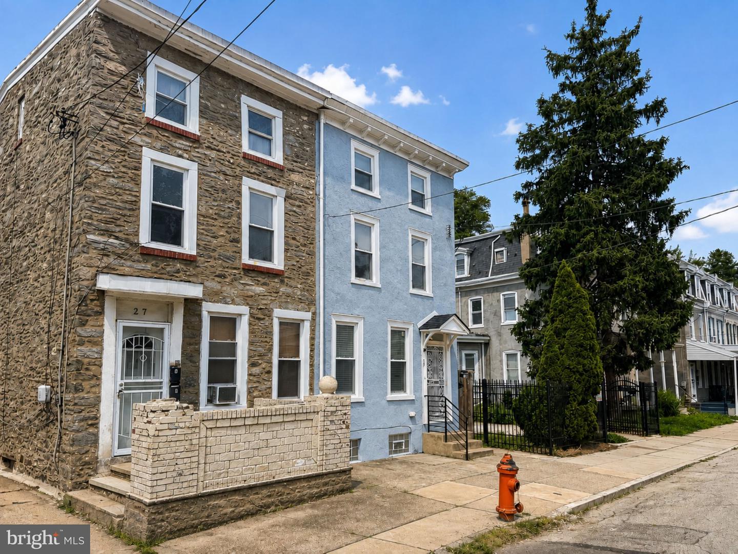 29 Meehan Ave – photo 2