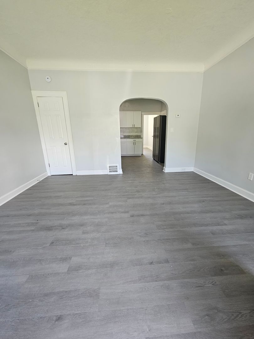 14201 Westropp Ave unit 14201 Westropp Ave UNIT 4 – photo 5