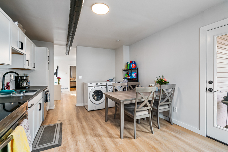 3206 Dobson St unit 3 – photo 4