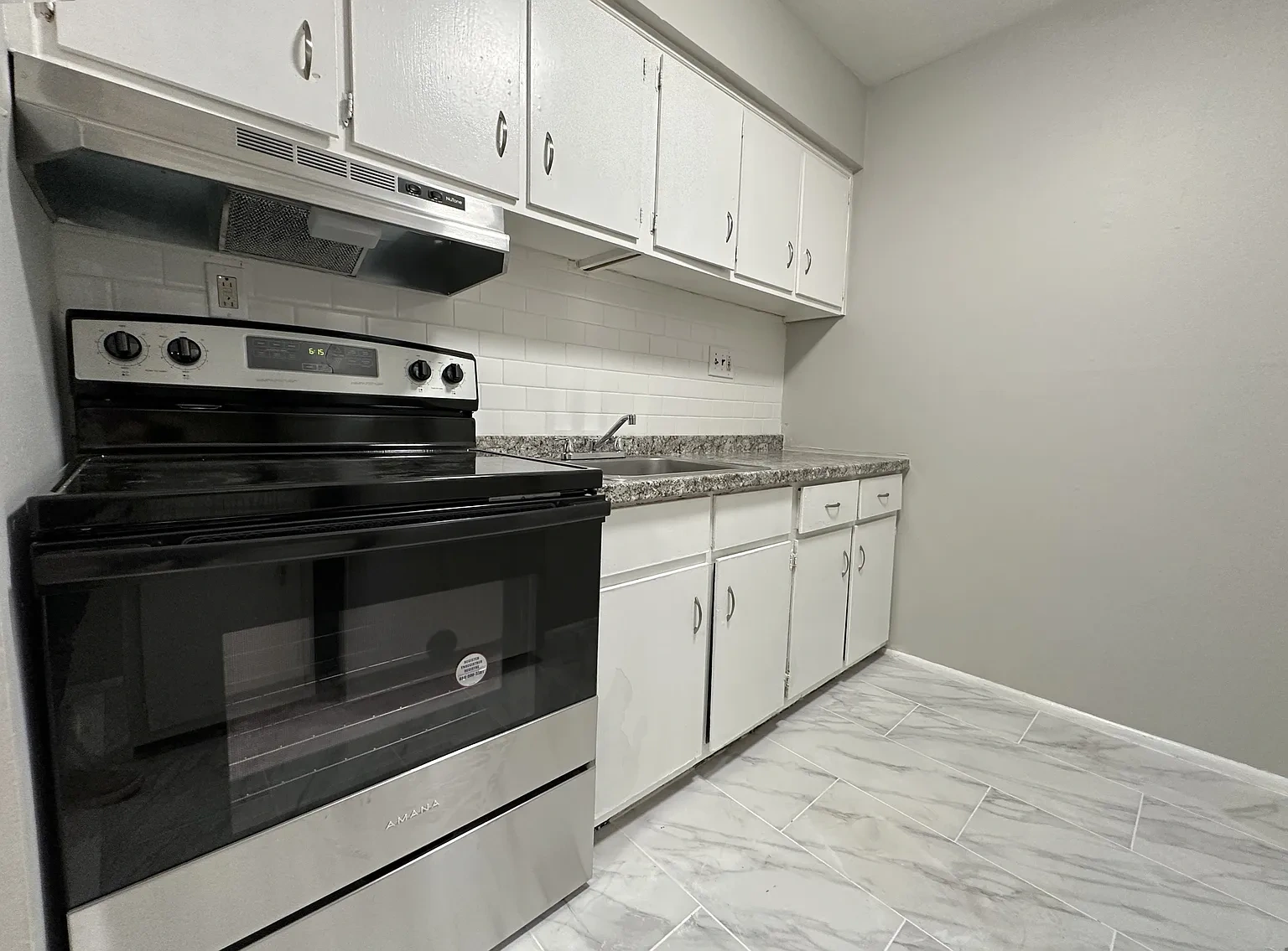 Woodland Manor Apartments – photo 1