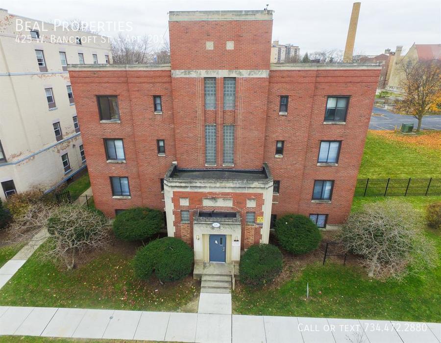 425 W Bancroft St – photo 1
