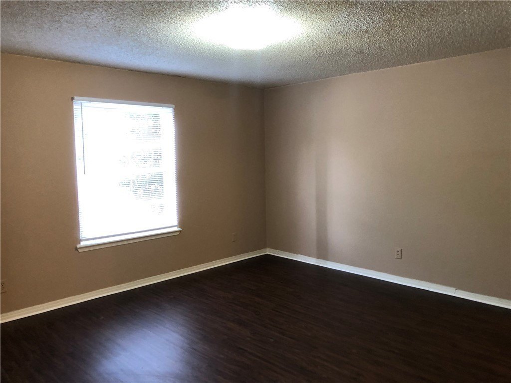 605 N Betty Jo Dr #2 – photo 2