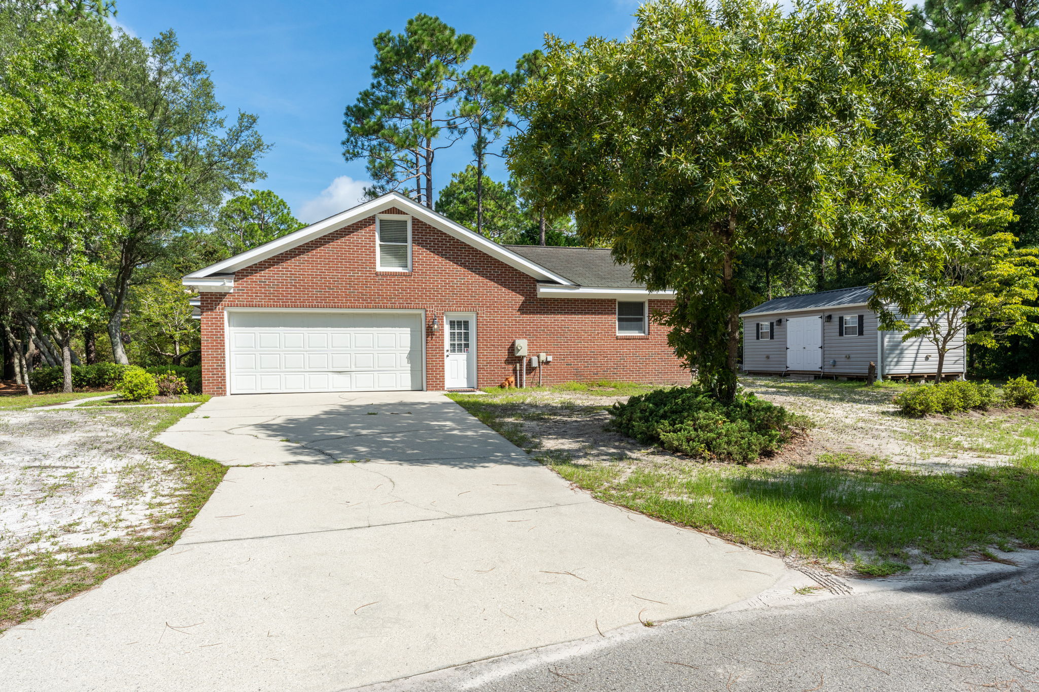 320 Mendenhall Dr – photo 3