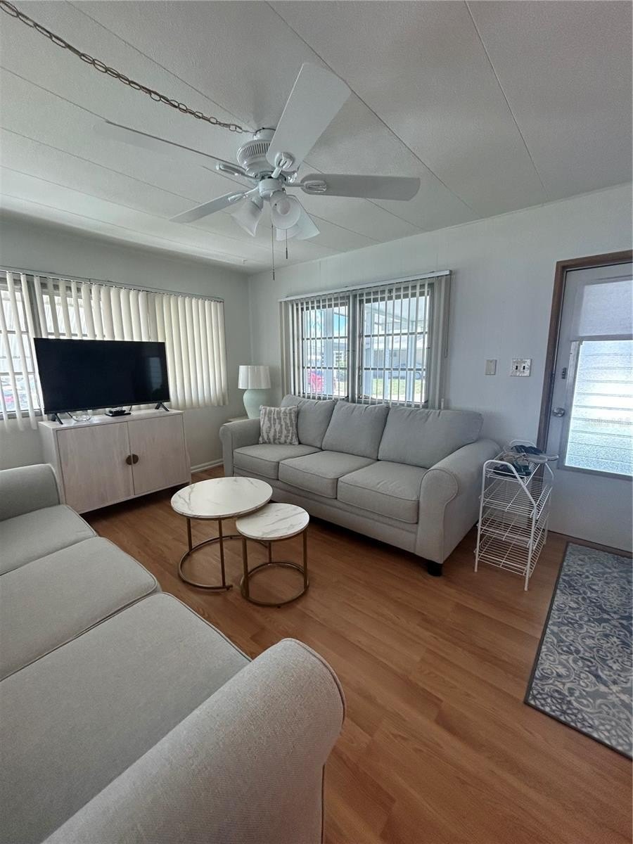 1874 Palm Springs St – photo 3