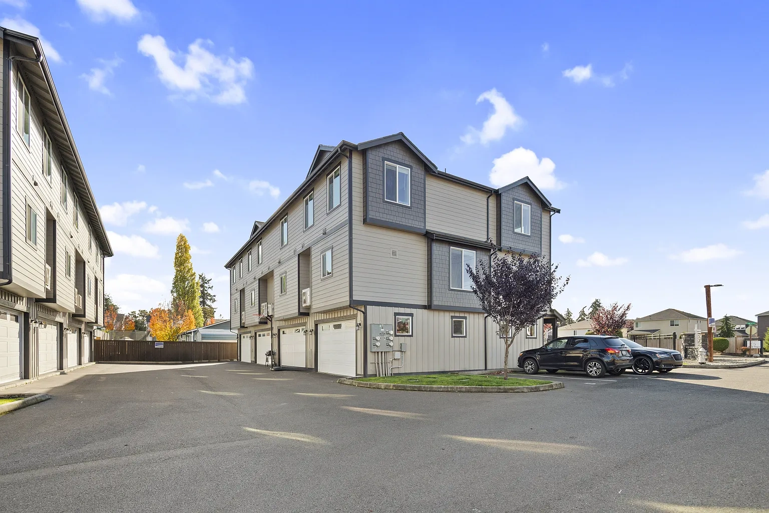 Rainier View Court Townhomes – photo 3