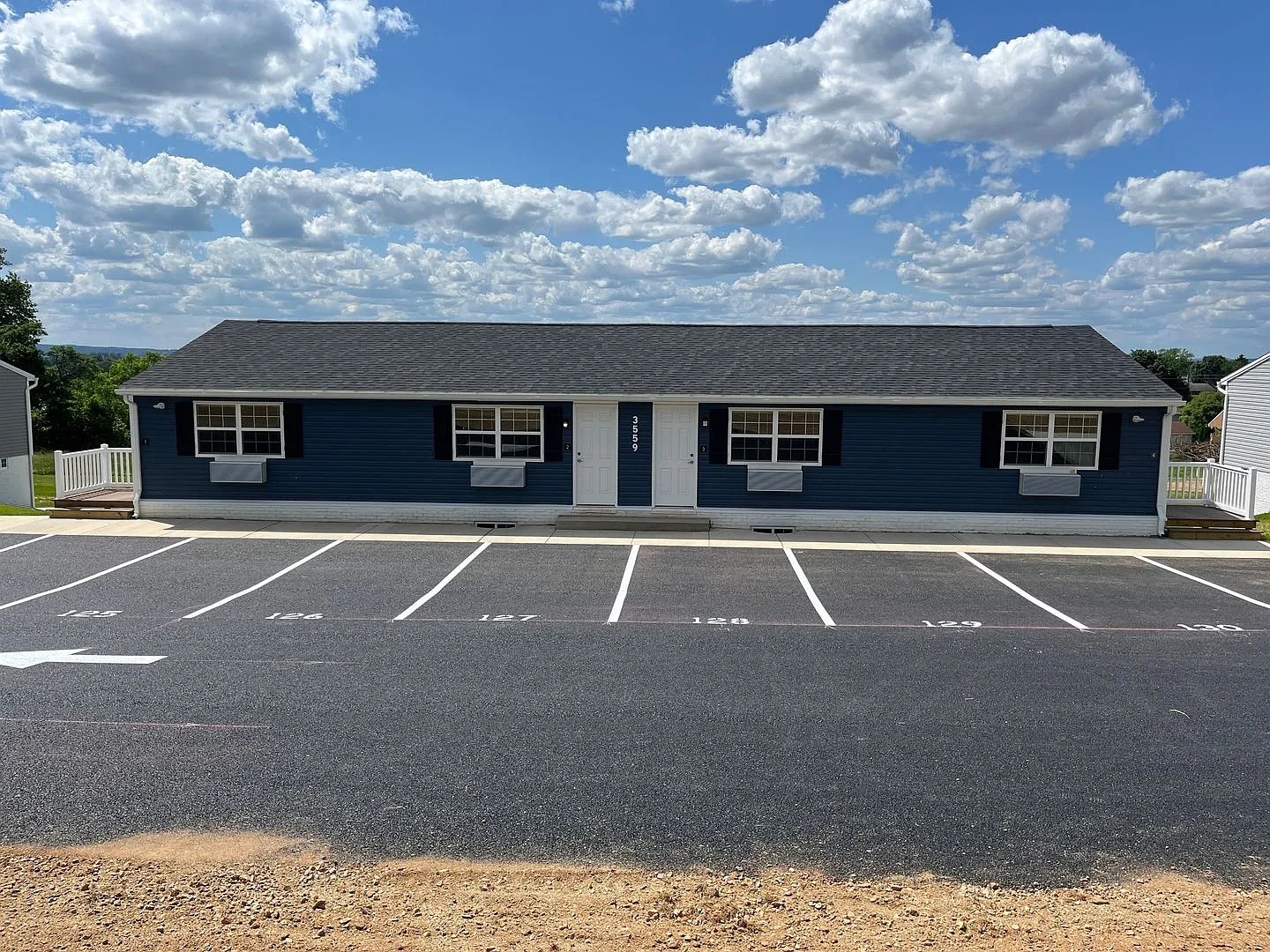 Salem Run Apartments - Phase 1 – photo 4