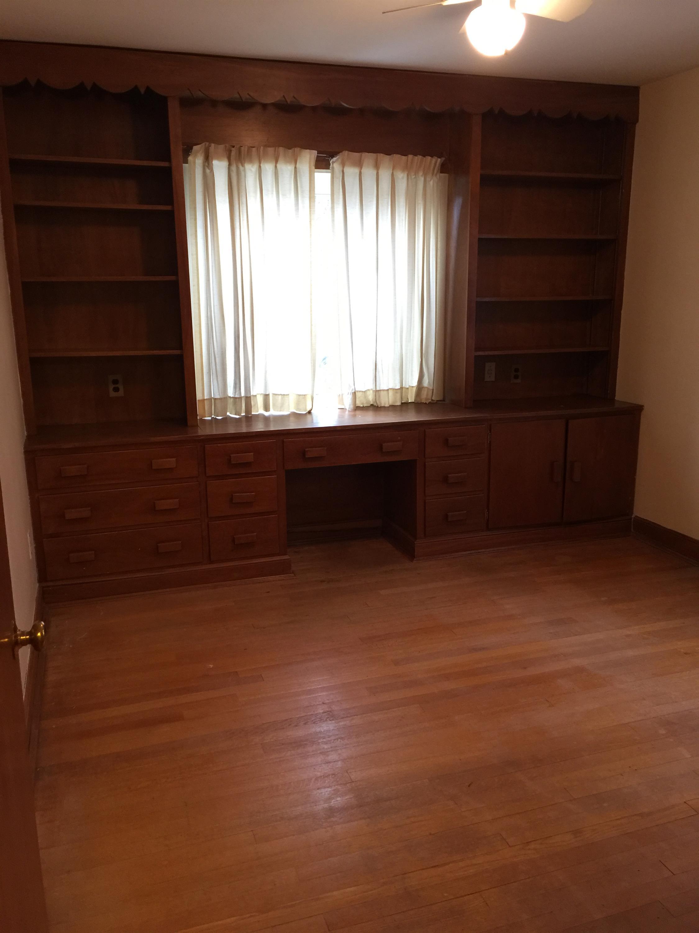 637 10th Ave – photo 5