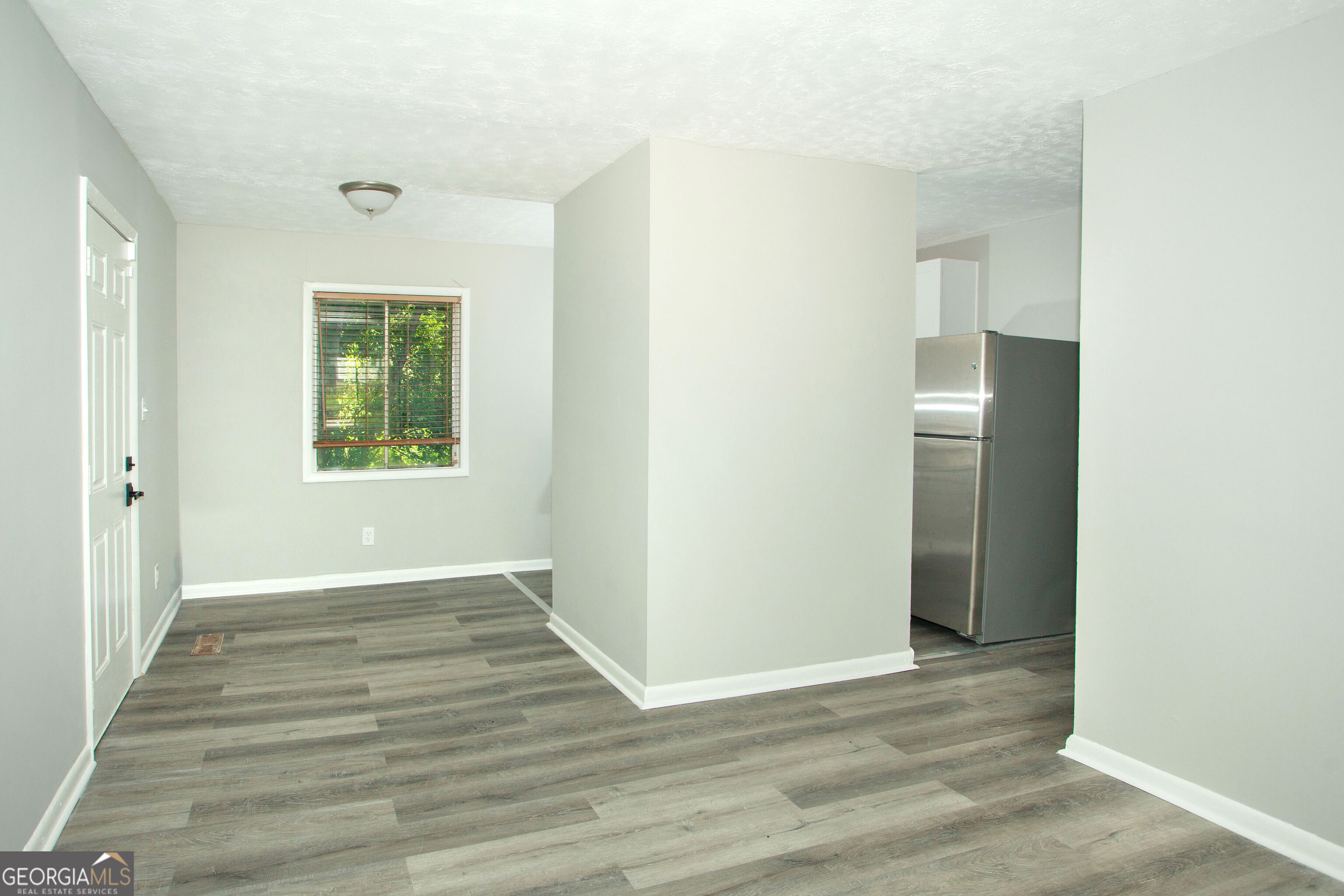 1750 Denton St – photo 4