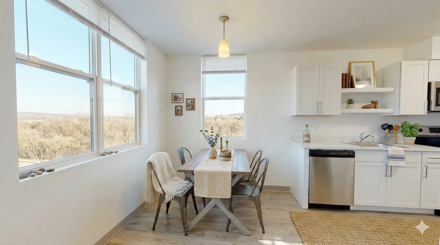 The Outlook Apartments – photo 3