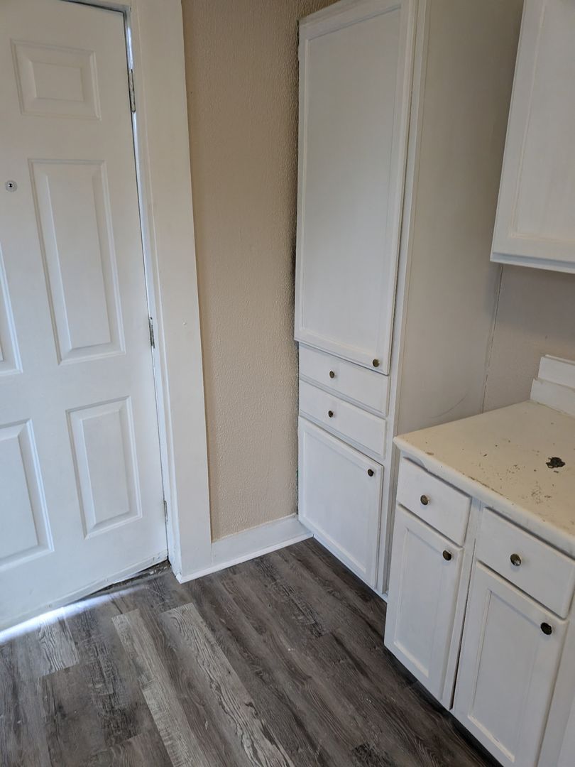 92 W 2nd St unit 4 – photo 1