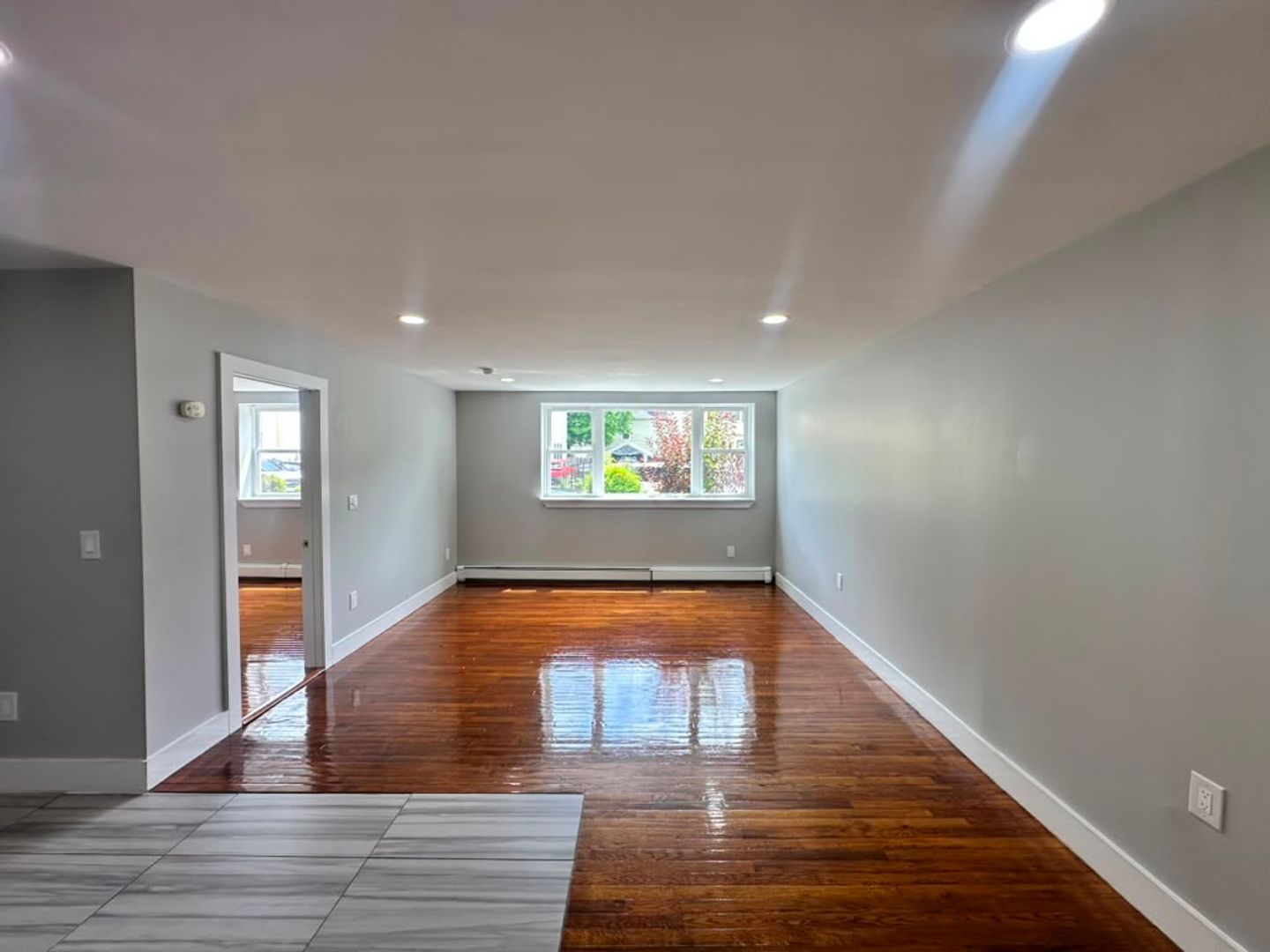 70 Carlton St unit Apt A4 – photo 2