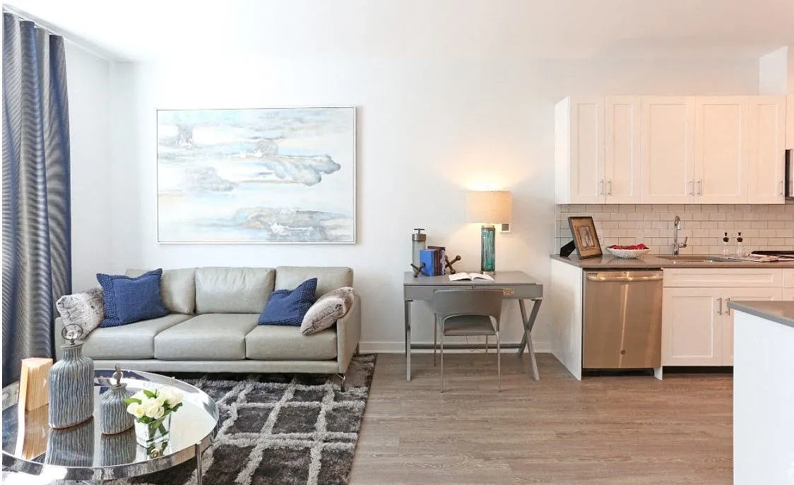 CityLine - Jersey City East – photo 4