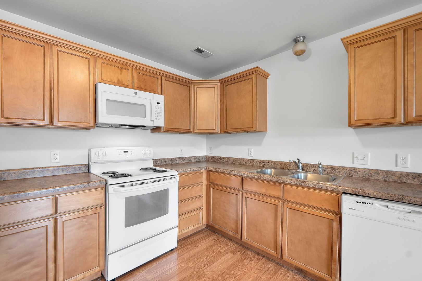 915 N Frederick St unit B1 – photo 5