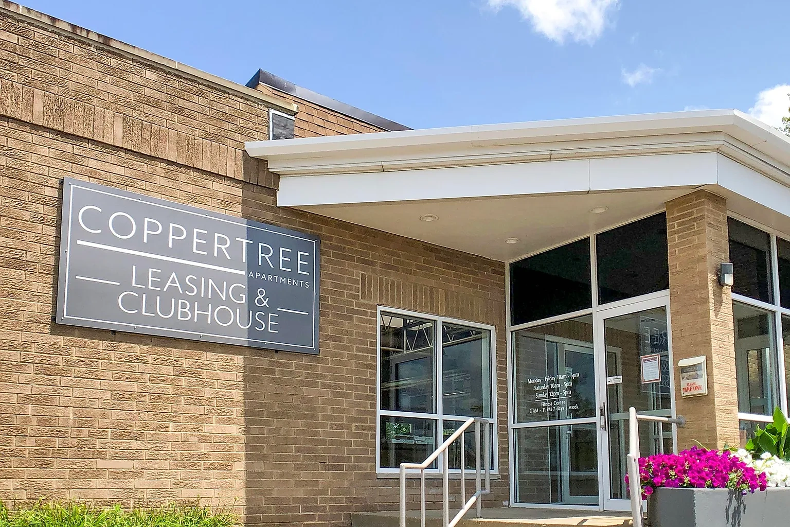 Coppertree Apartments – photo 2