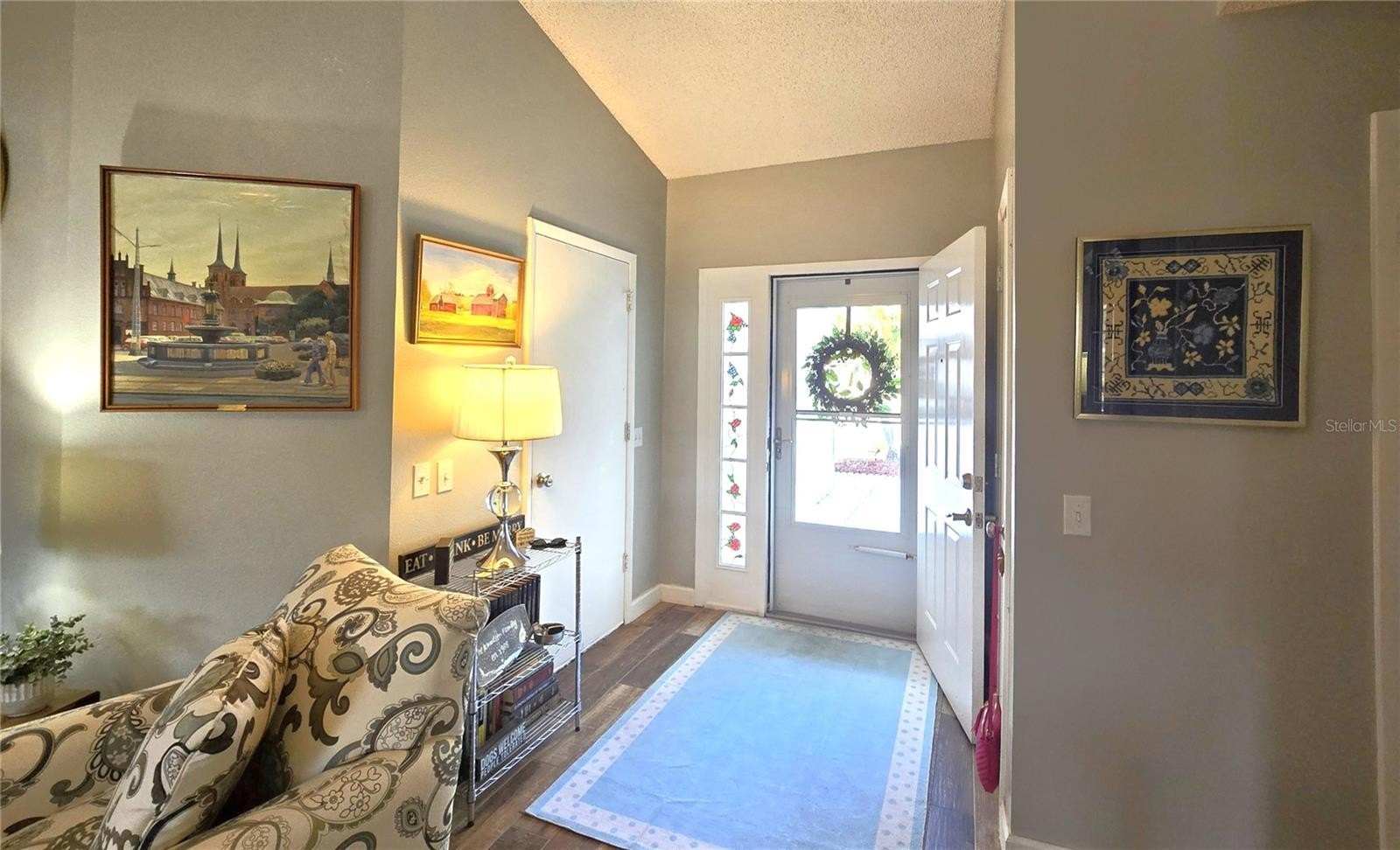 612 49th St E – photo 3