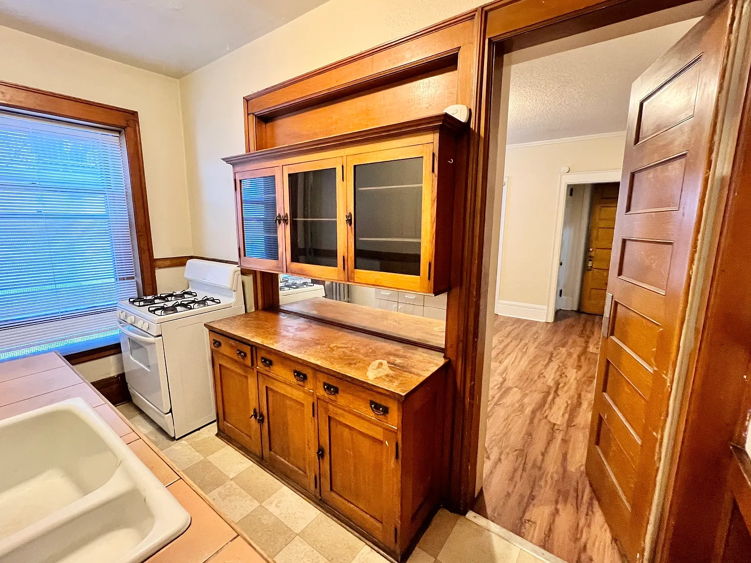 Cross Apartments – Floor plan