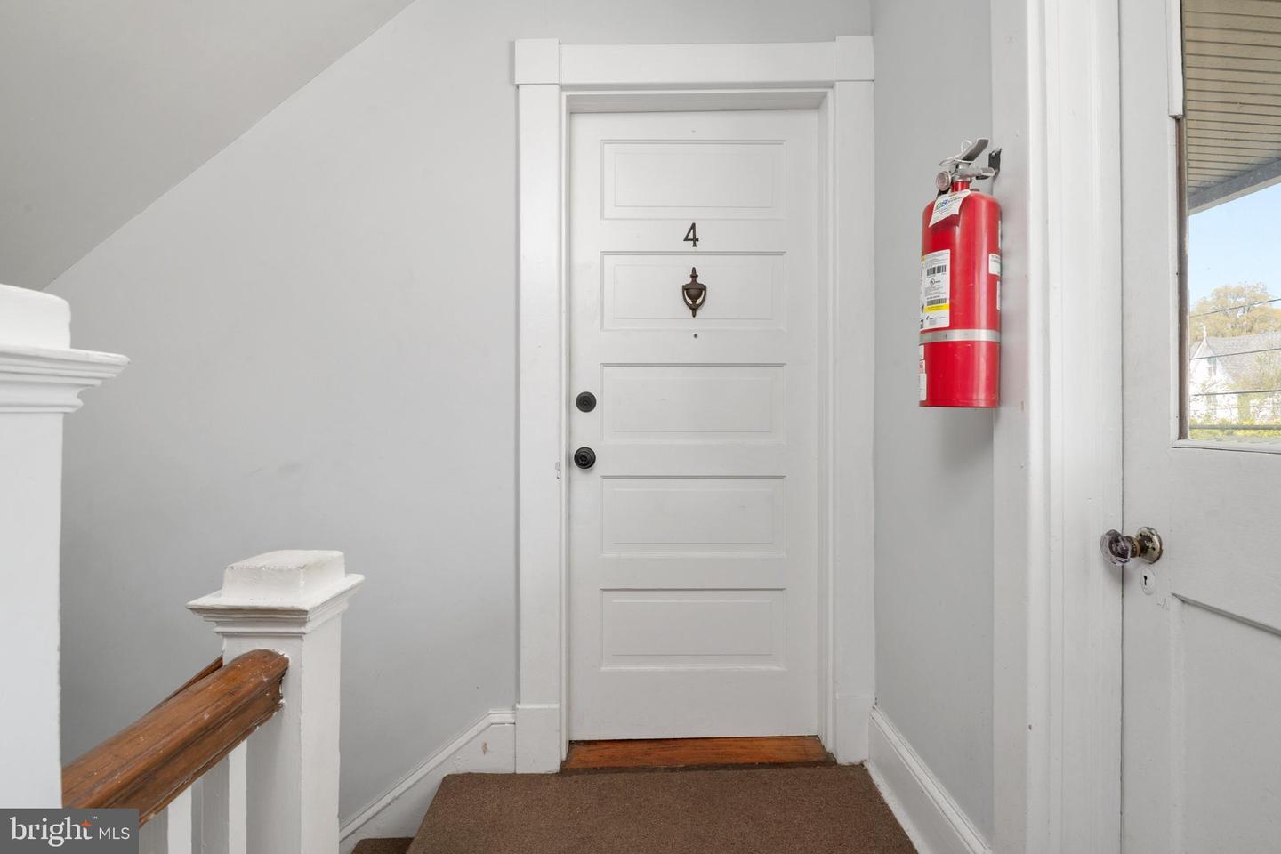 104 Maple Ave unit 4 – photo 2
