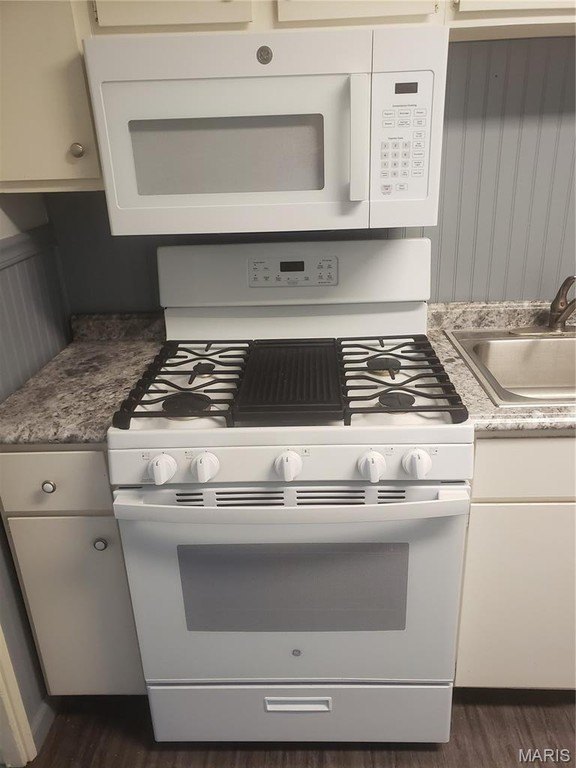 127 4th Ave – photo 5