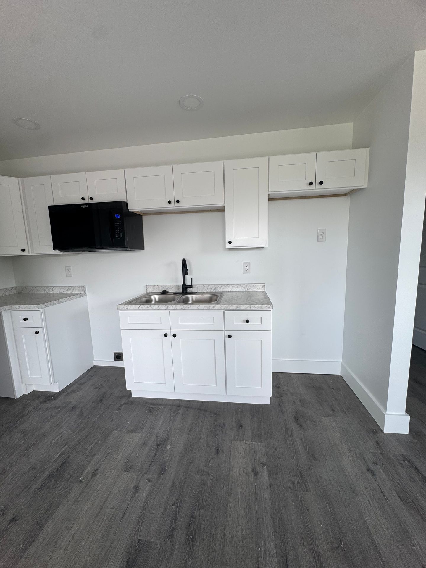 315 S Middle St unit 201 – photo 1