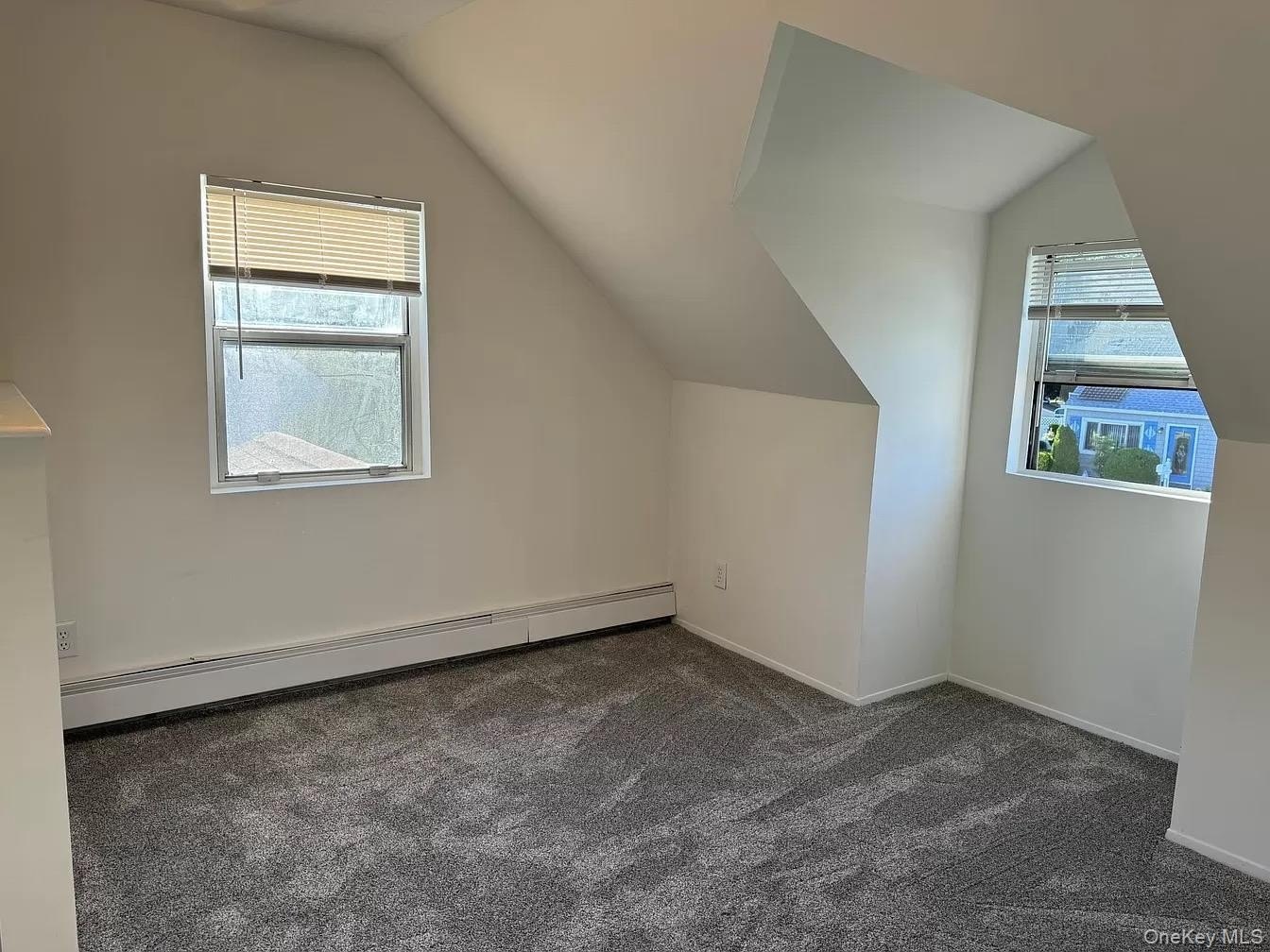 152 Throop St – photo 4