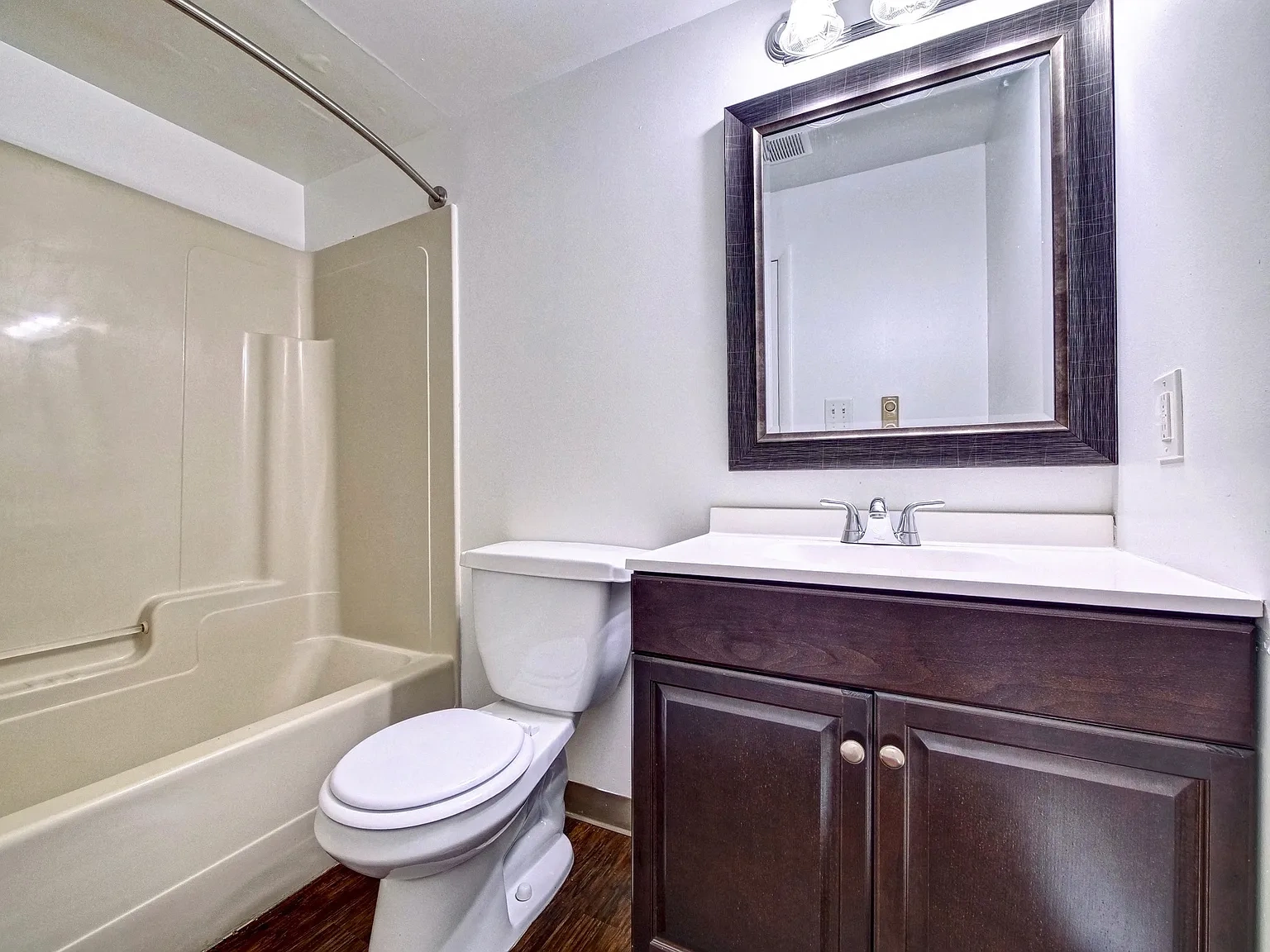 Highland Club Apartments – photo 5
