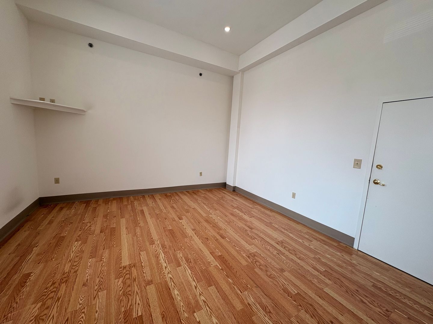 252 W College Ave unit Unit 216 – photo 2