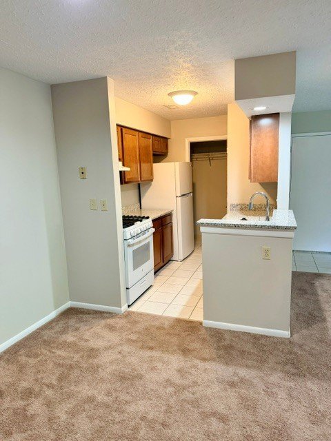 2163 Hedgerow Road unit C – photo 4