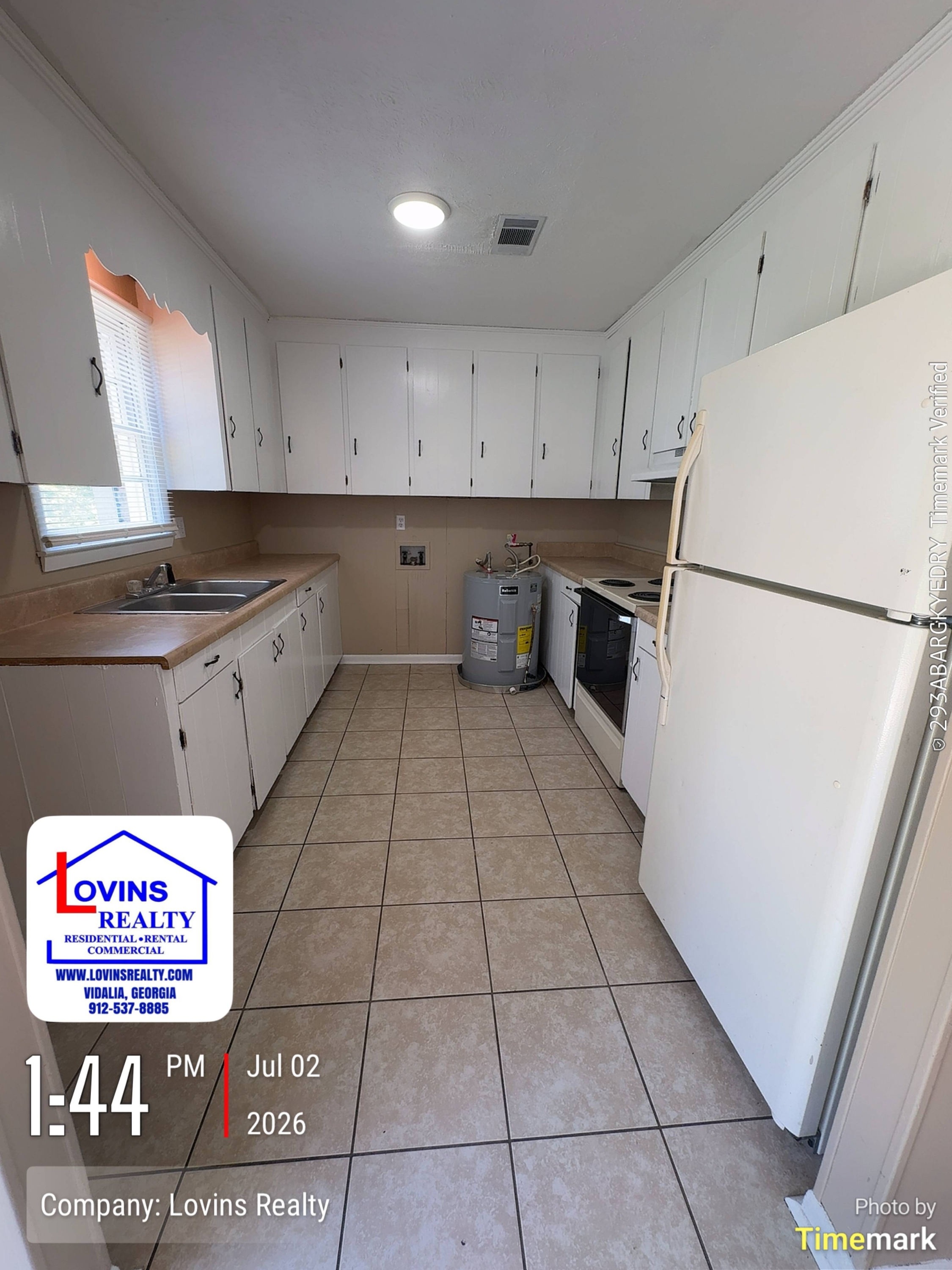 216 Arlington Dr – photo 1