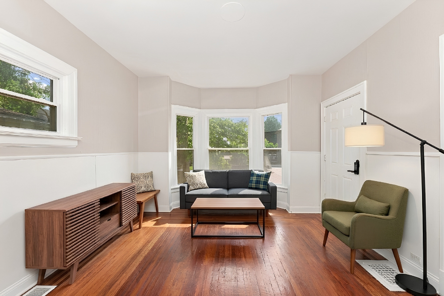 1334 W 89th St – photo 3