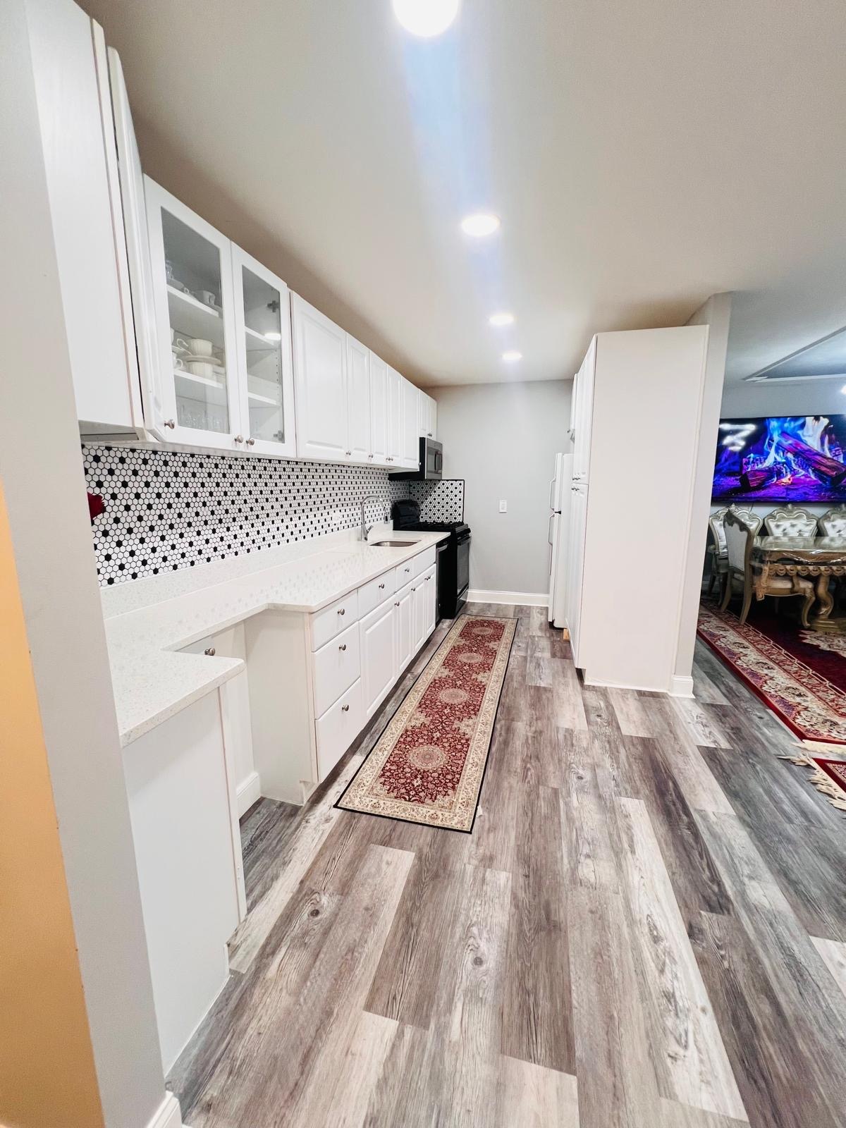 2301 Greenery Ln unit 202 – photo 1