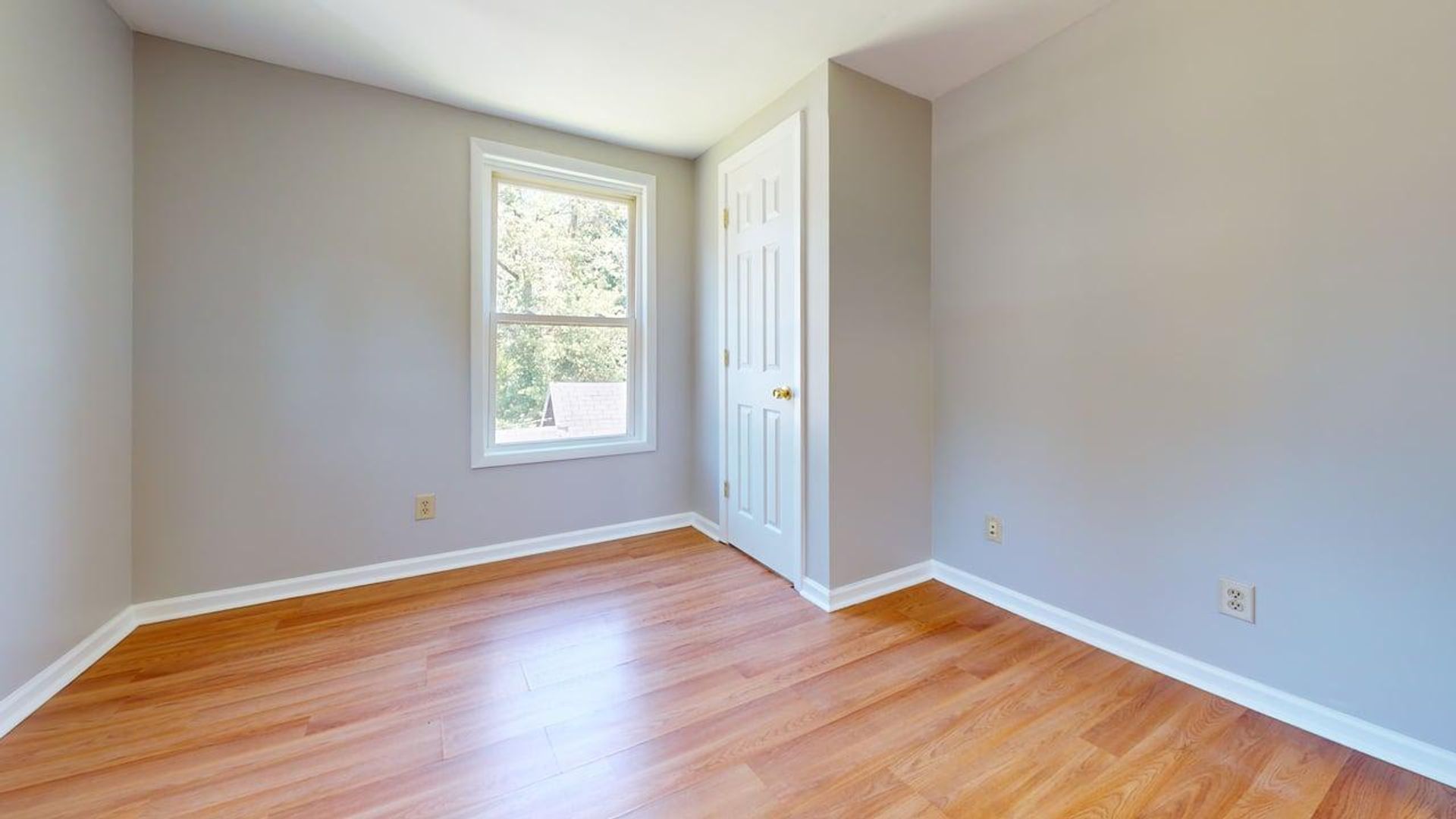 1104 4th St SW unit Unit 2 - UP – photo 2