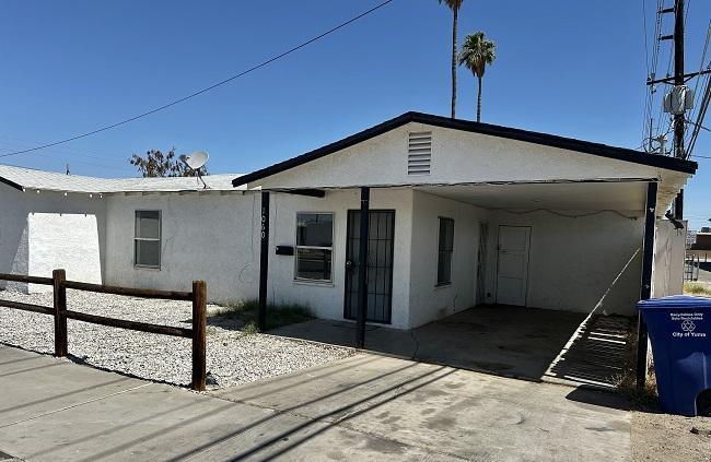 1070 W 11th St – photo 2
