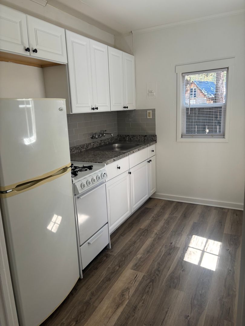 2815 Lake Forest Rd unit #3 – photo 4
