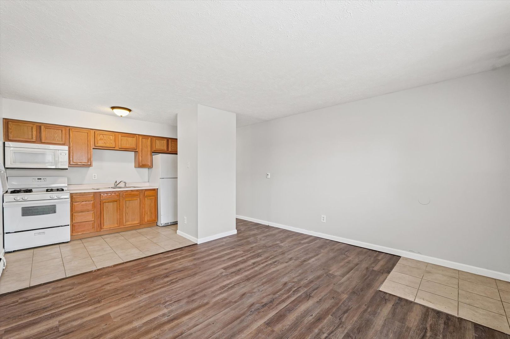 337 Riley Dr unit 3 – photo 4